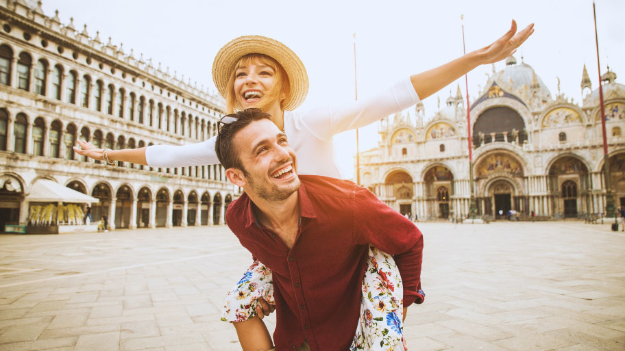 Couple travelling in Venice, Italy