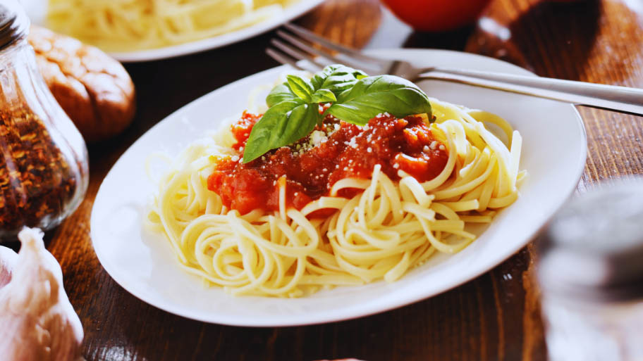 spaghetti al ragu alla Bolognese in white bowl