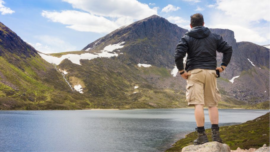 Summer hiking in Scotland