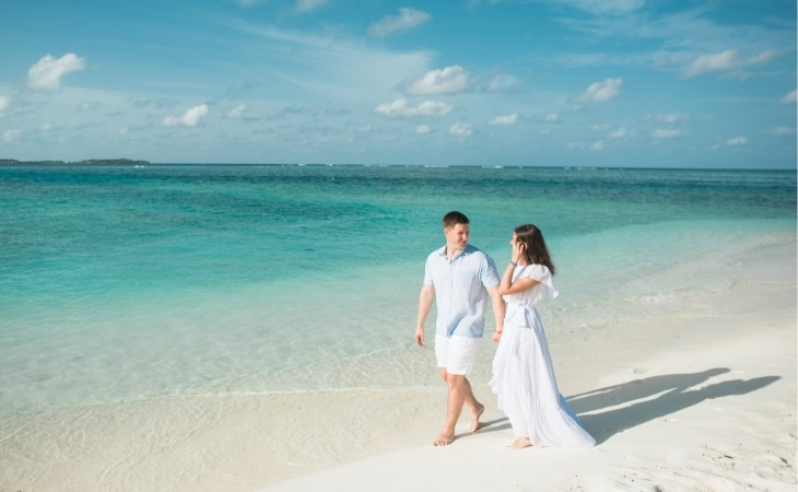 Newly Wed on Seashore