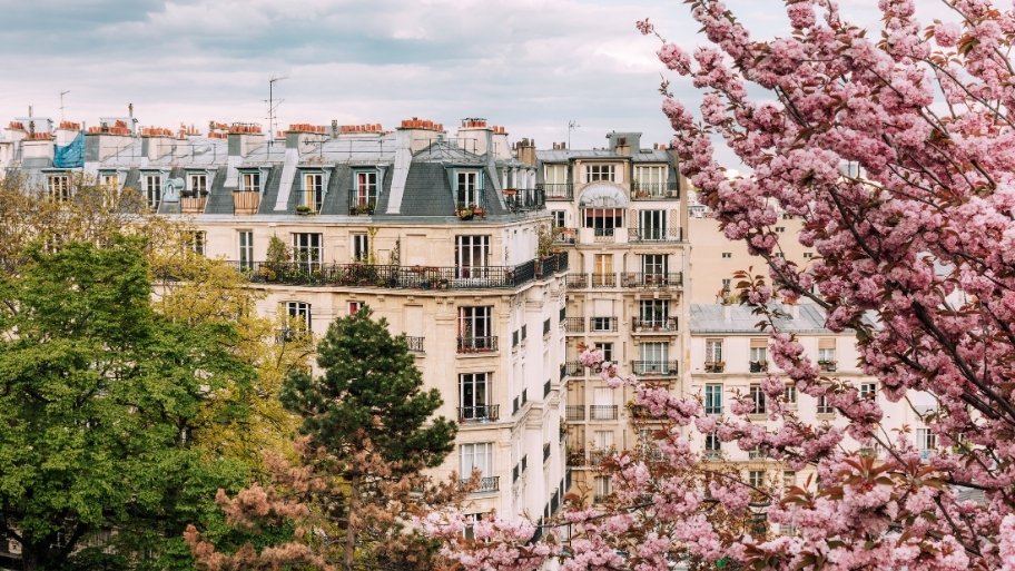 beautiful Paris in spring